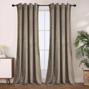 Κουρτίνα σκίασης velvet 140x260cm σε χρώμα μπεζ σκουρο